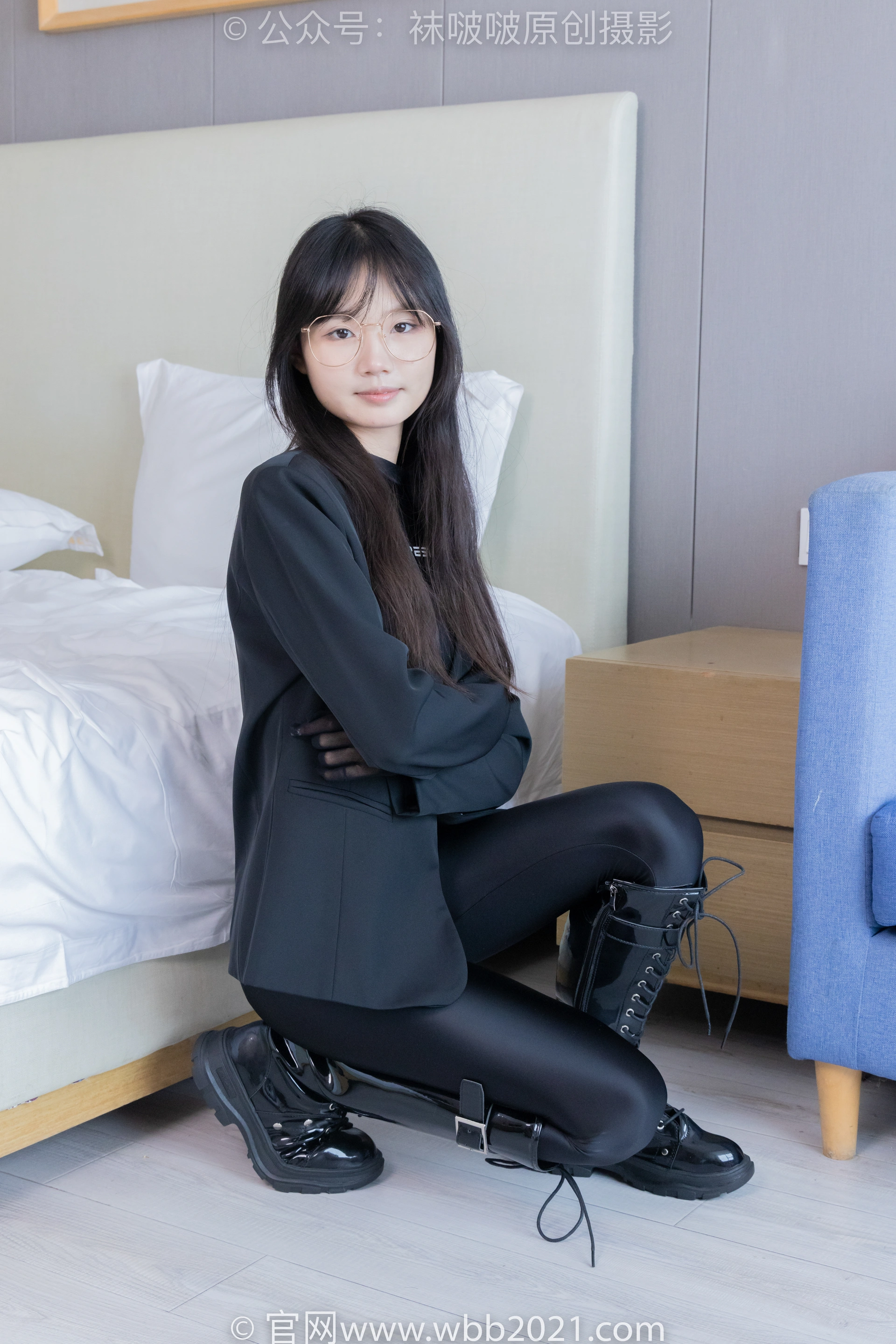 [BoBoSocks袜啵啵] NO.423 甜甜圈-长靴、黑丝（脚尖加固款）、连体衣裤里丝（花絮版） 2